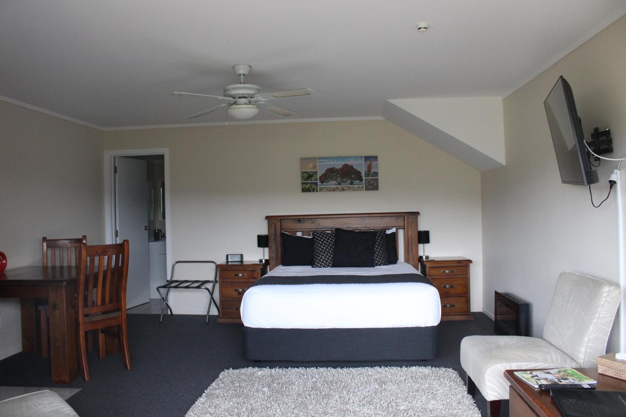 Coromandel Seaview Motel Exterior photo